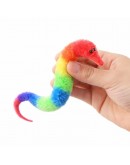 магическо червейче twisty worm играчка в ръка